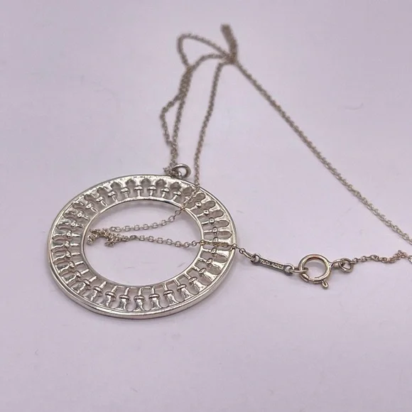 Tiffany & Co. Circle Paloma Picasso Necklace - Picture 5 of 8